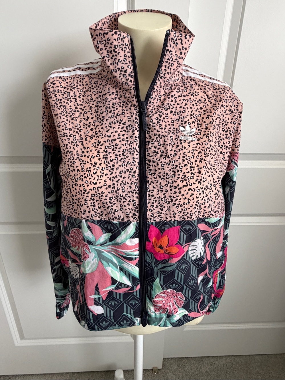 Adidas Her Studio London Leopard Cheetah Print Tropical Wind Track Jacket SZ XS